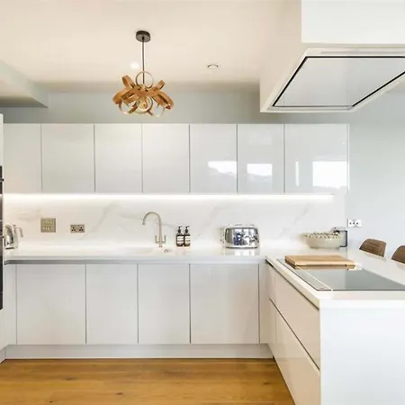 Luxury In Bristol's Creative Quarter *
