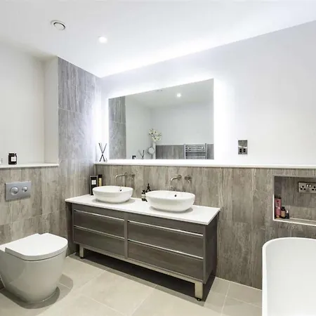Apartment Luxury In Bristol's Creative Quarter